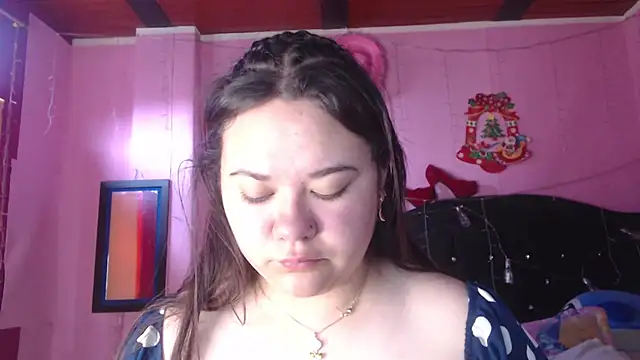 NikkiRous  online show from September 11, 2025, 12:38 pm