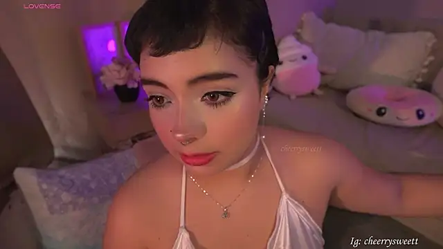 Snapshot of Cheerrysweett chatting on March 25, 2026, 9:03 pm Cheerrysweett online show from March 25, 2026, 9:03 pm