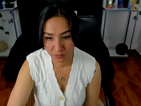 Violeta stilll online show from November 26, 2025, 7:47 pm