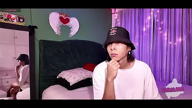 Snapshot of KokoAndRin chatting on November 7, 2025, 7:13 am KokoAndRin online show from November 7, 2025, 7:13 am