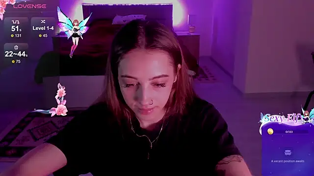 Snapshot of MelodyElf chatting on April 13, 2026, 4:33 pm MelodyElf online show from April 13, 2026, 4:33 pm