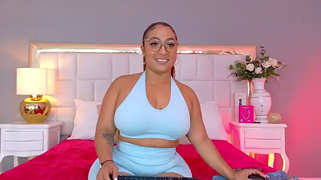 Snapshot of KateVenegas chatting on February 1, 2026, 3:54 pm KateVenegas online show from February 1, 2026, 3:54 pm