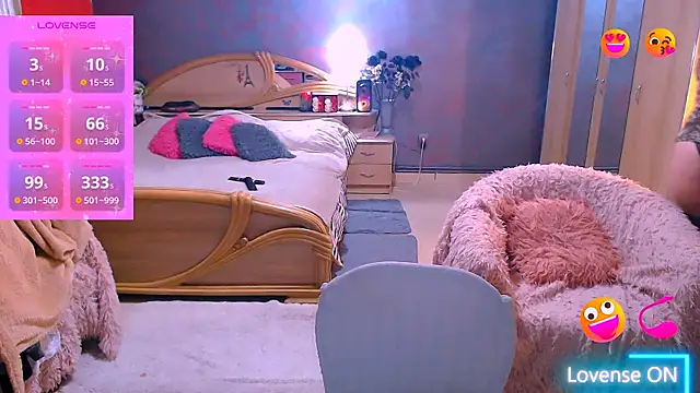 Ariellefoxy online show from February 9, 2026, 8:07 pm