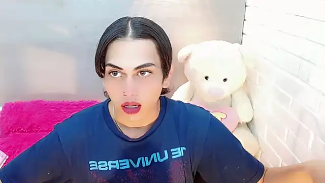 Snapshot of Daniela_Pink_ chatting on October 25, 2025, 8:20 pm Daniela Pink online show from October 25, 2025, 8:20 pm