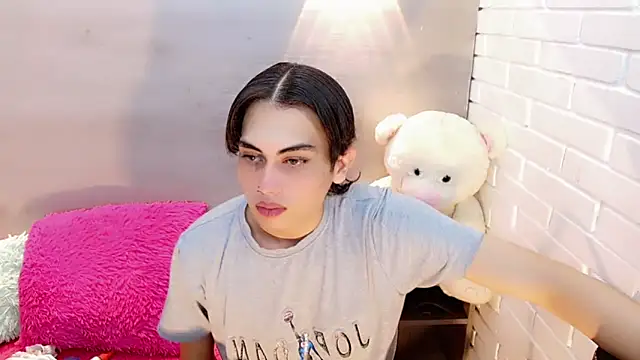 Snapshot of Daniela_Pink_ chatting on September 27, 2025, 8:04 pm Daniela Pink online show from September 27, 2025, 8:04 pm