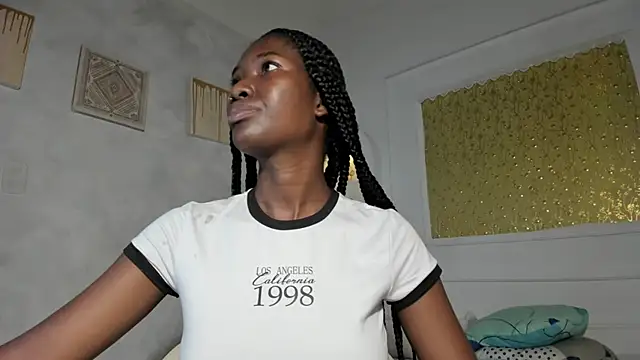 Snapshot of Tahira_21_ chatting on October 20, 2025, 7:03 pm Tahira 21 online show from October 20, 2025, 7:03 pm