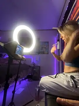 Snapshot of SarahStarr2020 chatting on January 12, 2025, 3:57 pm SarahStarr2020 online show from January 12, 2025, 3:57 pm