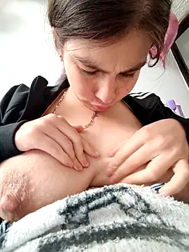 Sasha smith23 online show from October 21, 2025, 8:41 pm