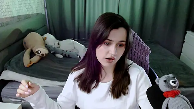 Snapshot of KiraYammy chatting on January 31, 2025, 1:02 pm KiraYammy online show from January 31, 2025, 1:02 pm