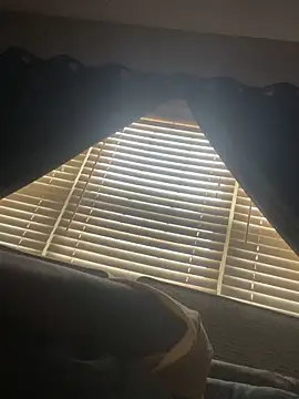 chaos1984 online show from March 10, 2025, 1:54 pm