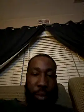 chaos1984 online show from November 2, 2025, 7:35 am