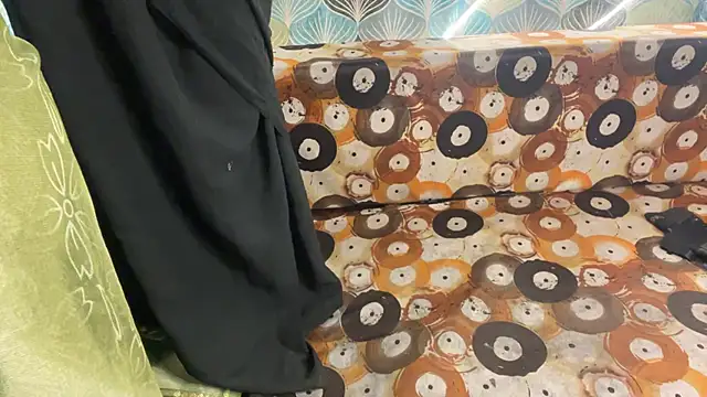 Snapshot of shuhana_ chatting on January 11, 2026, 5:14 am shuhana online show from January 11, 2026, 5:14 am