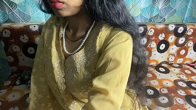 Snapshot of shuhana_ chatting on December 22, 2025, 4:56 am shuhana online show from December 22, 2025, 4:56 am