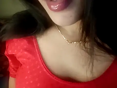 shuhana  online show from October 18, 2025, 3:58 pm