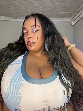 Katamia25 online show from February 16, 2025, 5:48 pm