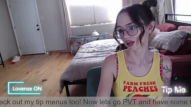 Plantbabeee online show from April 7, 2026, 4:20 pm