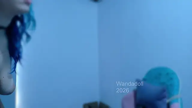 WandaDoll online show from May 10, 2026, 1:14 pm