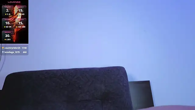 Snapshot of eleecttraa_12 chatting on November 21, 2025, 8:08 pm eleecttraa 12 online show from November 21, 2025, 8:08 pm