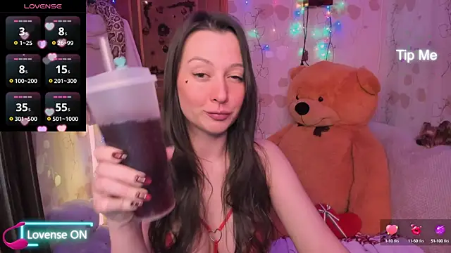Snapshot of Lilly_Black88888 chatting on February 14, 2025, 6:40 pm Lilly Black88888 online show from February 14, 2025, 6:40 pm