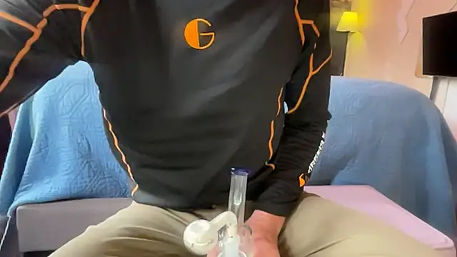 Snapshot of jimnremy6969 chatting on March 4, 2025, 4:30 pm jimnremy6969 online show from March 4, 2025, 4:30 pm