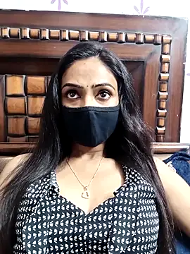 Snapshot of Yours-Bebo chatting on February 24, 2026, 6:58 am Yours-Bebo online show from February 24, 2026, 6:58 am