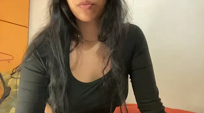 Snapshot of Dulce_latingirl chatting on February 20, 2025, 8:58 pm Dulce latingirl online show from February 20, 2025, 8:58 pm
