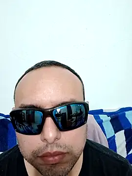 ElSunEagle online show from March 13, 2026, 1:43 am