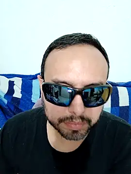 ElSunEagle online show from May 6, 2026, 2:37 am