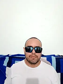 ElSunEagle online show from May 21, 2026, 2:31 am