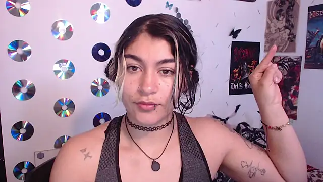 Snapshot of abril666 chatting on October 11, 2025, 1:45 pm abril666 online show from October 11, 2025, 1:45 pm