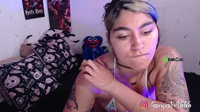 Snapshot of abril666 chatting on February 19, 2025, 6:10 pm abril666 online show from February 19, 2025, 6:10 pm