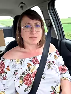 minierose online show from May 2, 2026, 1:38 pm