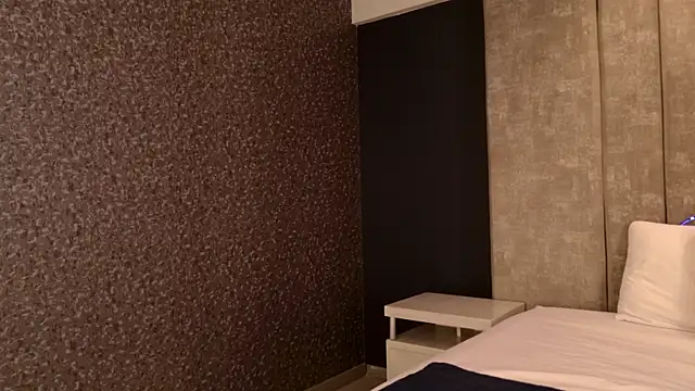 GiselOrtiz online show from October 18, 2025, 10:28 am