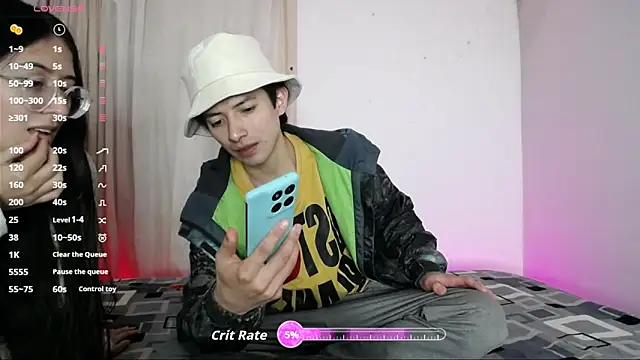 Snapshot of Pinkandyellowpokemon chatting on September 16, 2025, 4:13 am Pinkandyellowpokemon online show from September 16, 2025, 4:13 am