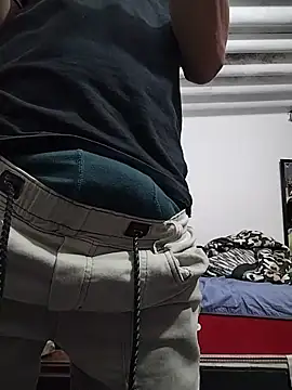 Danielitohot23cm online show from December 3, 2025, 7:08 am