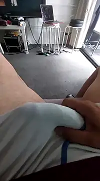 khriztiam  online show from January 12, 2025, 7:32 am