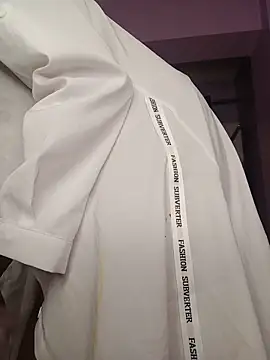 Pretty-queen123 online show from March 13, 2026, 9:58 am