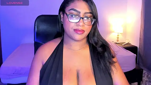 Snapshot of BlakmillerrGilson chatting on April 18, 2026, 8:42 pm BlakmillerrGilson online show from April 18, 2026, 8:42 pm