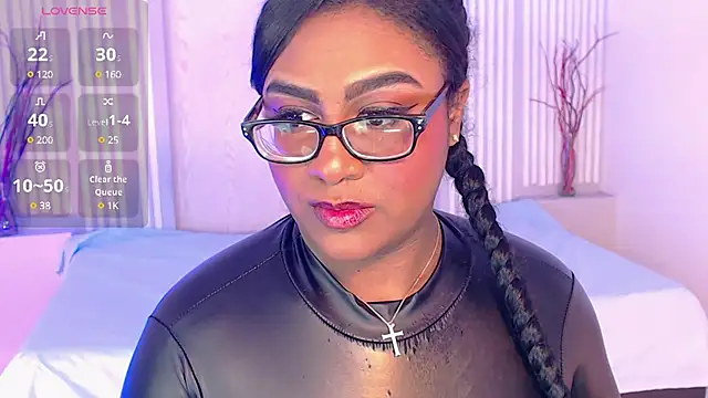 Snapshot of BlakmillerrGilson chatting on February 18, 2025, 7:52 pm BlakmillerrGilson online show from February 18, 2025, 7:52 pm