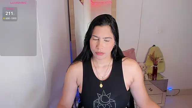 hellensexy online show from March 31, 2026, 10:23 pm