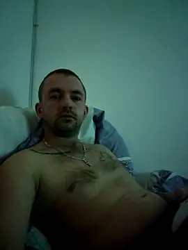 Snapshot of magicSeX4You chatting on March 18, 2025, 4:50 pm magicSeX4You online show from March 18, 2025, 4:50 pm