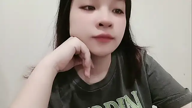 Snapshot of Milajinxi chatting on March 8, 2026, 1:00 am Milajinxi online show from March 8, 2026, 1:00 am