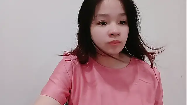 Snapshot of Milajinxi chatting on April 4, 2026, 12:39 am Milajinxi online show from April 4, 2026, 12:39 am