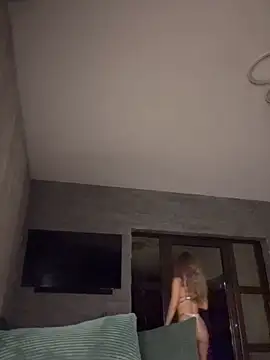 SonyaD  online show from January 16, 2026, 4:05 am