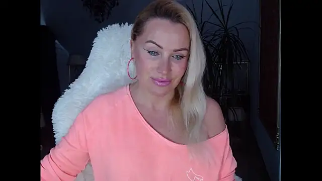 eyesangel22 online show from February 16, 2025, 1:27 pm