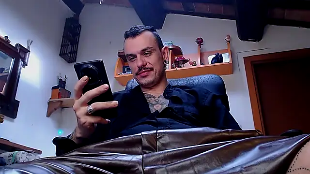 Snapshot of cek_186 chatting on February 5, 2026, 9:27 am cek 186 online show from February 5, 2026, 9:27 am