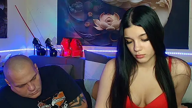 Snapshot of xDeepInLovexx chatting on January 9, 2026, 7:43 pm xDeepInLovexx online show from January 9, 2026, 7:43 pm