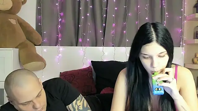 xDeepInLovexx online show from February 14, 2025, 7:12 pm