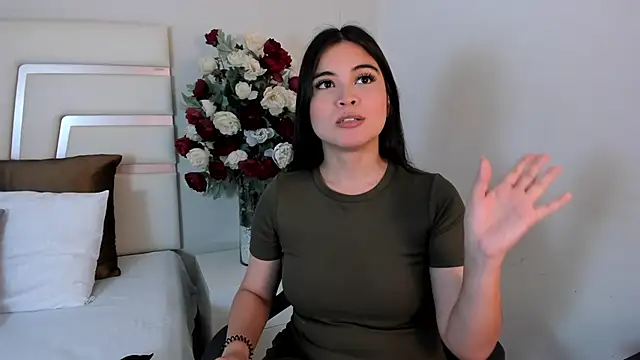 Snapshot of CamilaSofiia chatting on February 28, 2025, 7:46 pm CamilaSofiia online show from February 28, 2025, 7:46 pm