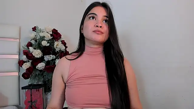 Snapshot of CamilaSofiia chatting on March 15, 2025, 10:44 pm CamilaSofiia online show from March 15, 2025, 10:44 pm